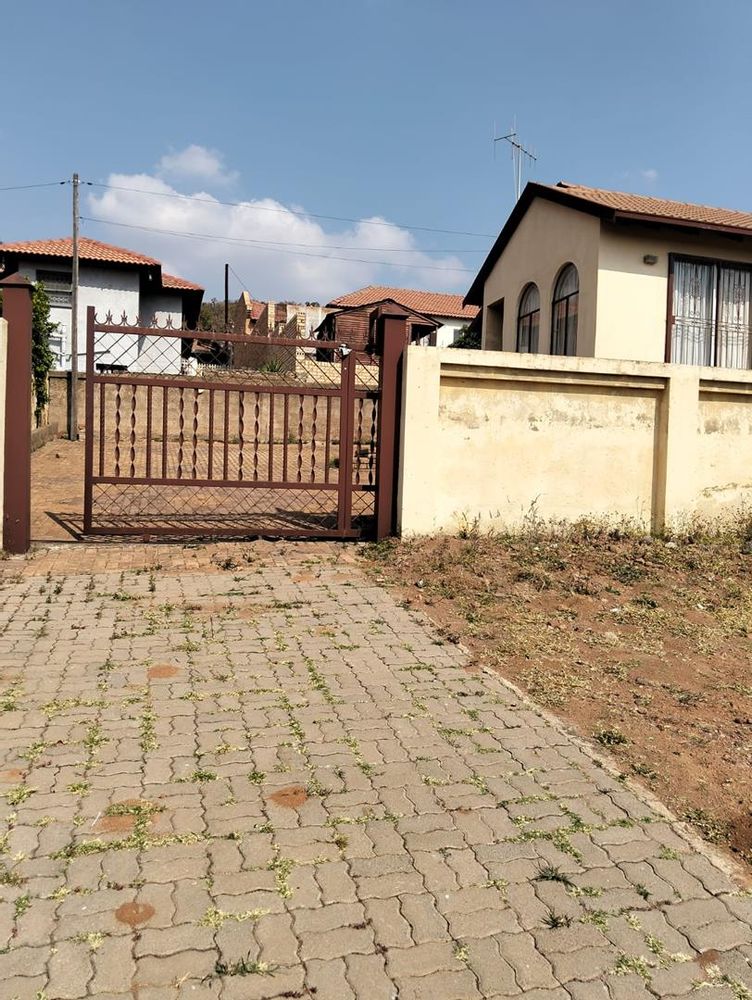 Main gate
