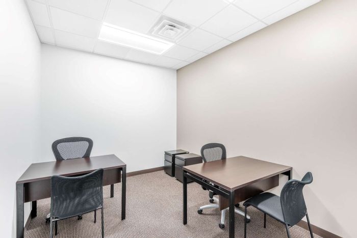 Office To Rent in Stamford Hill: Private space for 3, shared amenities included.