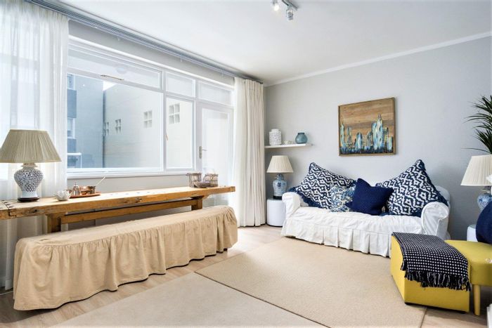 Property #2145878, Apartment for sale in Sea Point