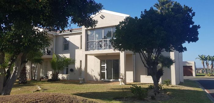 Property #2221023, Apartment rental monthly in Milnerton Central