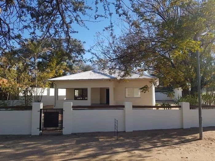 Property #2209720, House pending sale in Okahandja Central