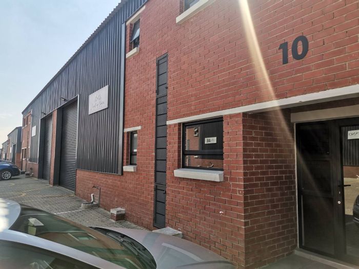 Property #2246095, Industrial rental monthly in Halfway House