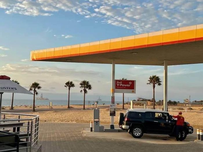 Property #2421182, Business For Sale in Dolphin Beach