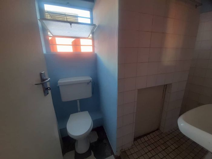 Property #2412484, Apartment For Sale in Windhoek Central