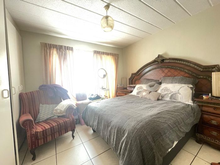 Property #2176346, Apartment for sale in Norkem Park