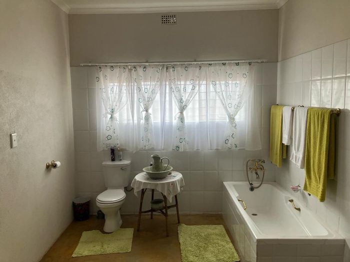 407-Hectare Farm For Sale in Rehoboth Central with Homestead, Water Features, and Solar.