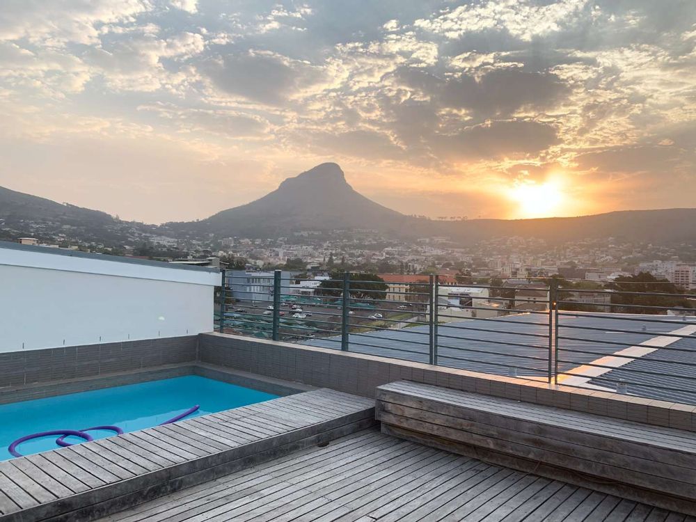 rooftop pool