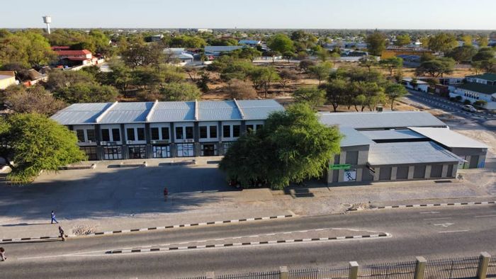 Ongwediva Central Business For Sale: Versatile commercial space with expansion potential.