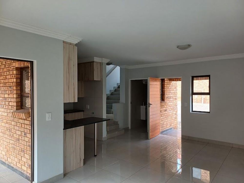 Open plan Lounge, Dining Room, Kitchen