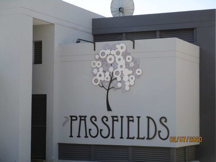 Morningside Apartment To Rent: 2 beds, loft area, pool, pet-friendly, backup power.