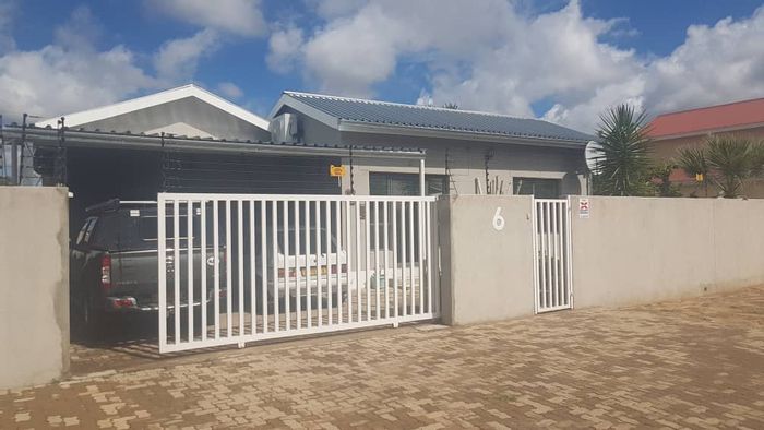 Property #2231809, Townhouse for sale in Okahandja Central
