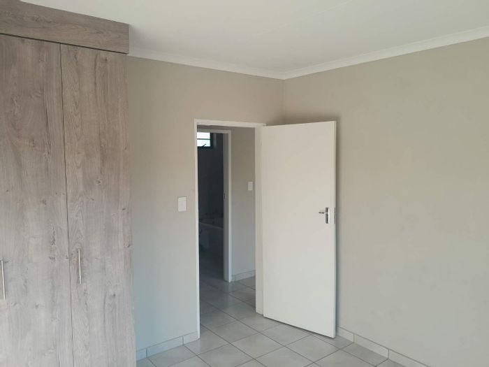 Property #2200041, Apartment for sale in Pretoria West