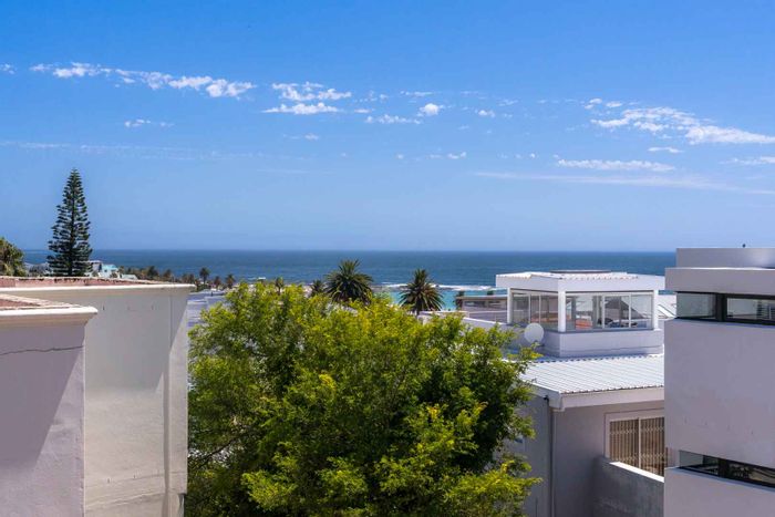 Property #2203141, Townhouse for sale in Camps Bay