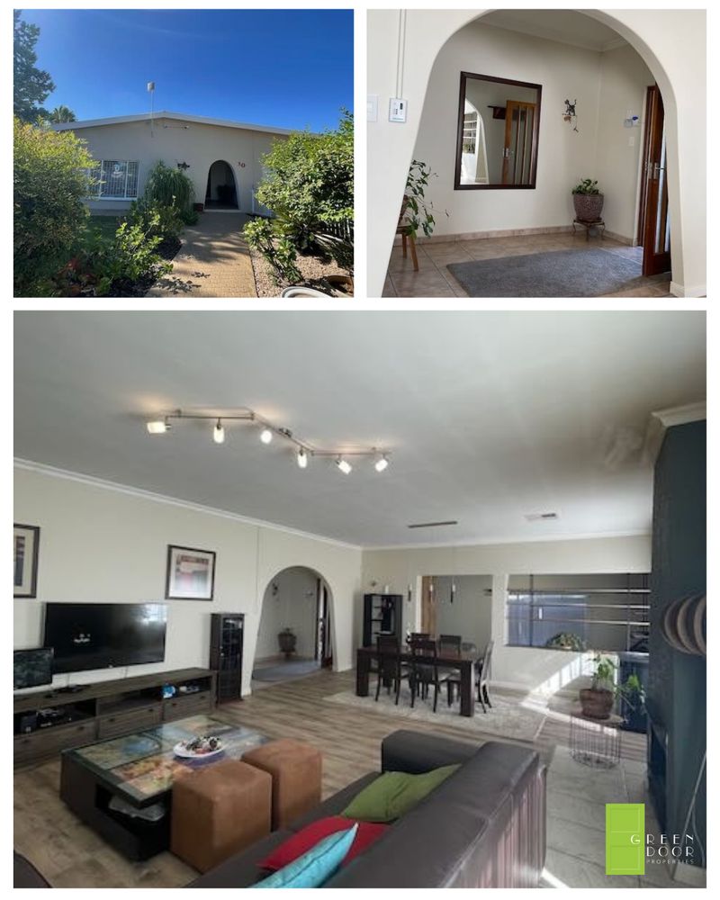 Living area with dining room