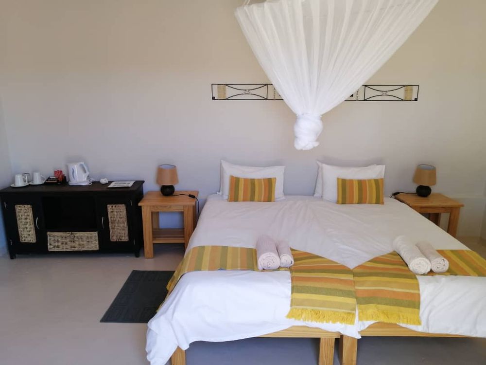 BAHNHOF HOTEL ROOMS AND AMENITIES