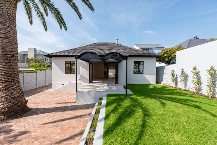 For Sale: House in Claremont Upper with versatile rooms, outdoor living, and staff accommodation.