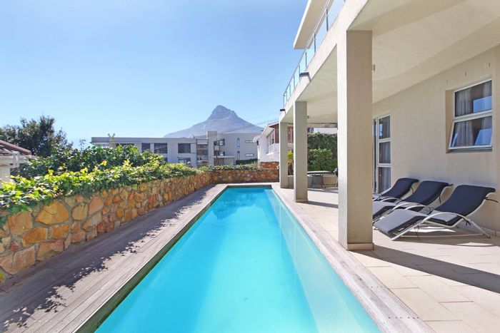 Property #1222596, House rental daily in Camps Bay