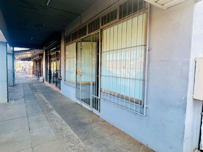 Property #2267930, Retail for sale in Vryheid Central