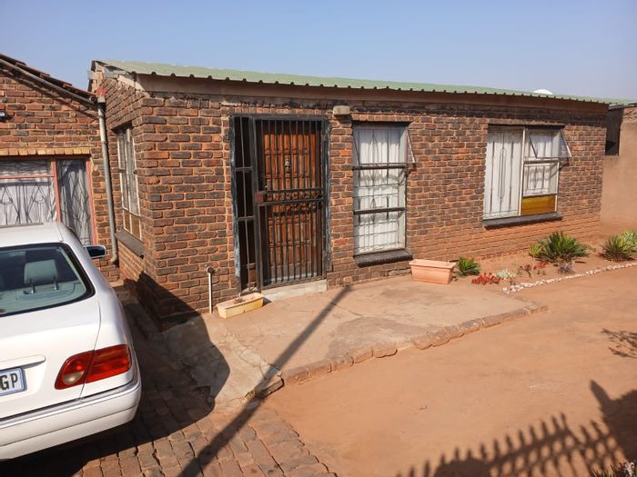 Property #2331549, House For Sale in Mamelodi West