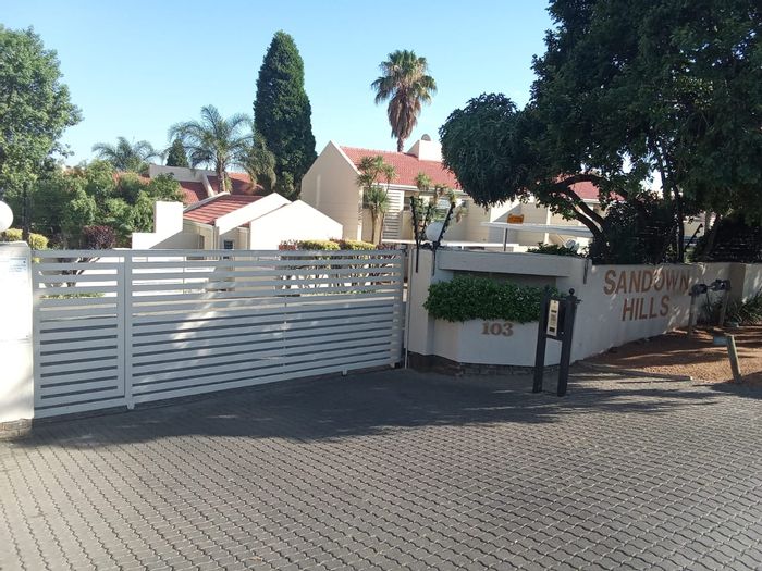 For Sale: 3-Bedroom Apartment in Sandown with Pool, Garages, and 24/7 Security.