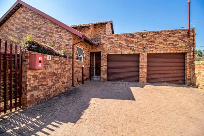 Property #2059183, Townhouse sold in Radiokop