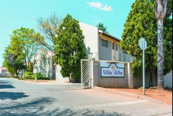 3 Bedroom Apartment for Sale in Centurion Central, close to amenities and transport.