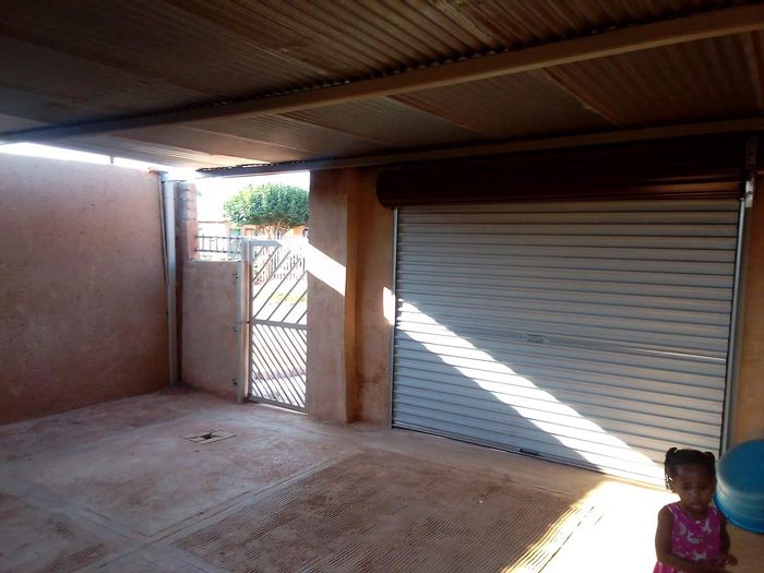 Property #2148513, House for sale in Soshanguve East Ext 3