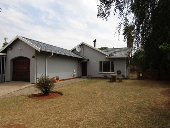 Property #2191531, House for sale in Witpoortjie