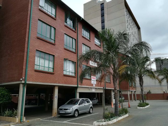 Property #2189269, Apartment rental monthly in Hatfield