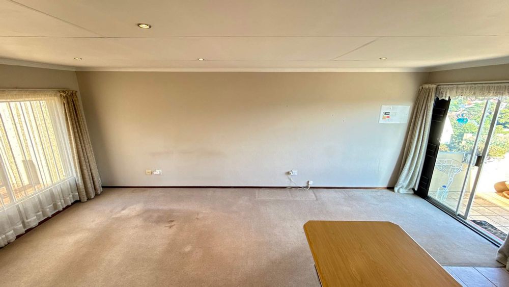 Open Plan Lounge-Dining Room