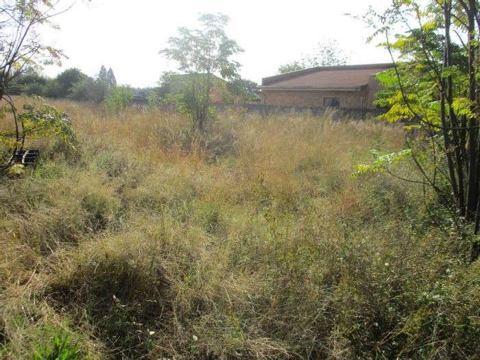 Vacant Land Residential For Sale in Henley On Klip, 4,064 m², build four homes.