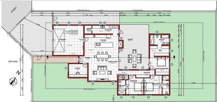 For Sale: House in Swakopmund Ext 9 with 3 beds, double garage, indoor braai.