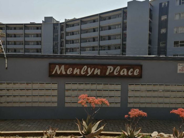 Menlyn Apartment To Rent: Spacious layout, pool access, and secure parking available.