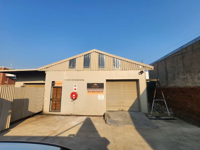 Property #2188176, Business rental monthly in Silverton