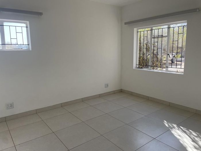 Property #2172609, Apartment rental monthly in Windhoek West