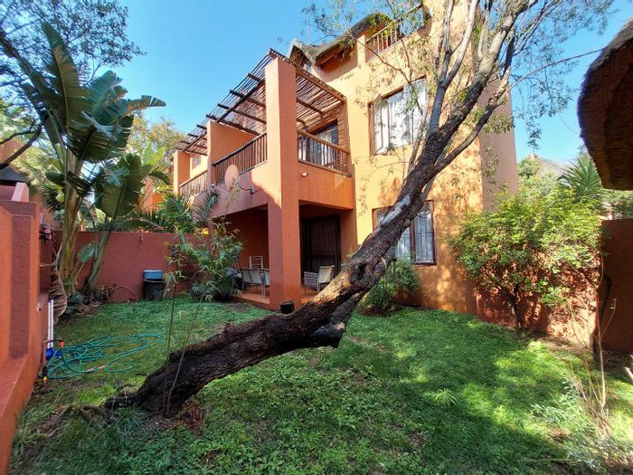 Property #2155419, Apartment for sale in Sunninghill & Ext