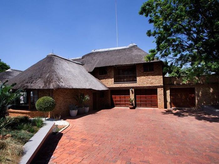 Property #2430401, House Rental Monthly in Waverley