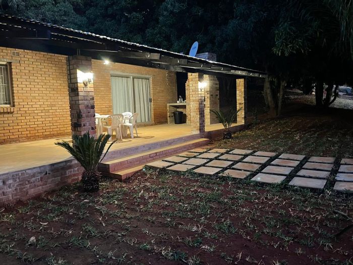 To Rent: 2-Bedroom House in Tzaneen Rural with Wi-Fi, gas amenities, and security.