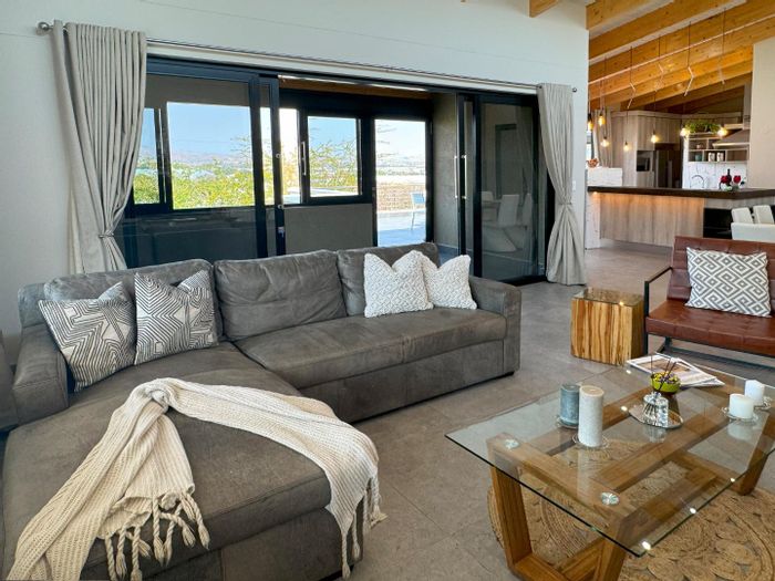 Property #2466200, Apartment Rental Monthly in Windhoek Central