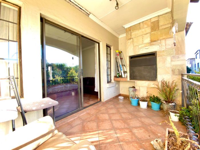 Property #2057971, Apartment for sale in Bedfordview