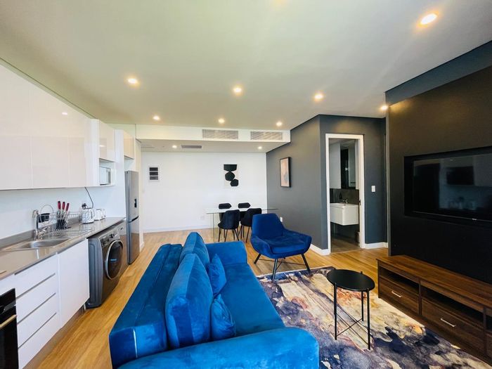 Furnished 2-Bedroom Apartment To Rent in Illovo with gym, pool, and security.