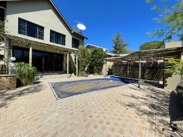 Eros Park Houses for sale