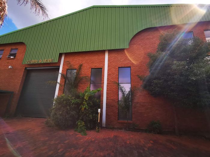 Industrial property for sale in Silverton: 1,600 sqm warehouse with office space.