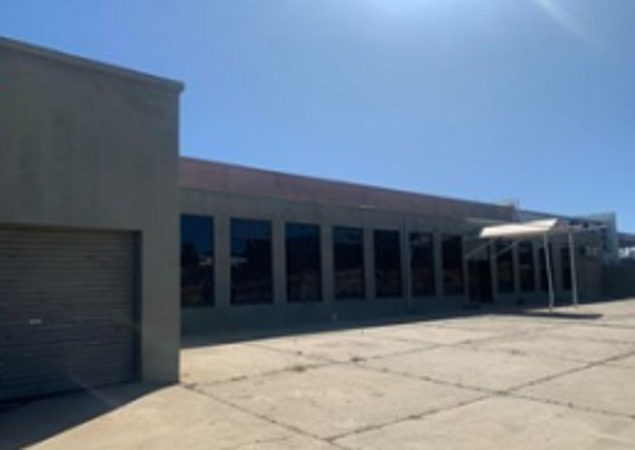 Property #2185058, Industrial for sale in Windhoek Central