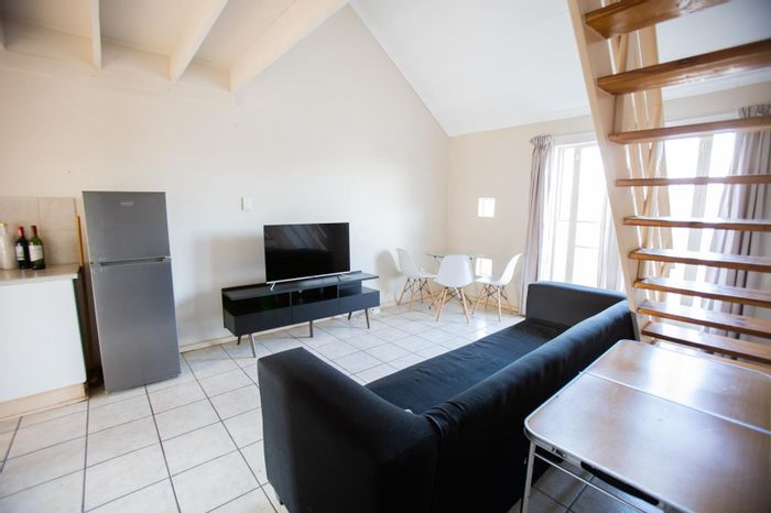 Property #1917570, Townhouse Rental Monthly in Hatfield