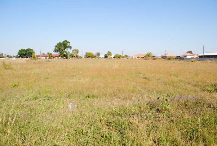Property #2141441, Vacant Land Residential for sale in Riversdale