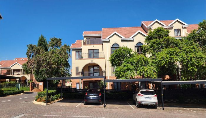 Bryanston Apartment For Sale: 2 beds, 2 baths, rooftop terrace, and balconies.