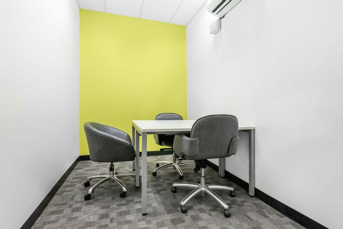 Office to Rent in Westville Central: 20 sqm private space, shared amenities, flexible terms.