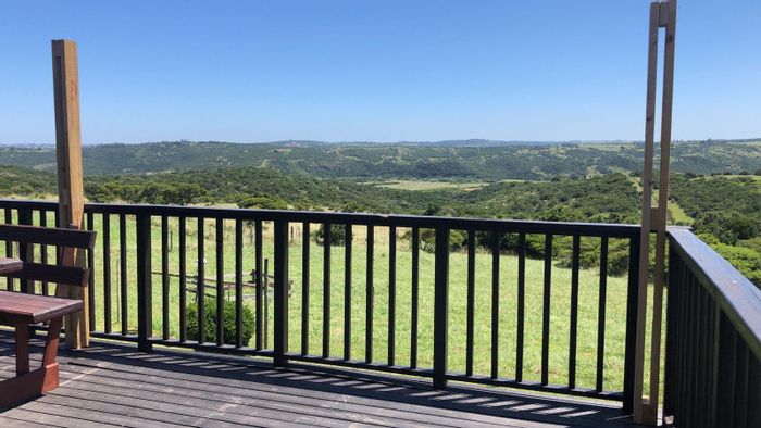 Brakfontein Apartment To Rent: 2 en-suite bedrooms, large deck, secure living.