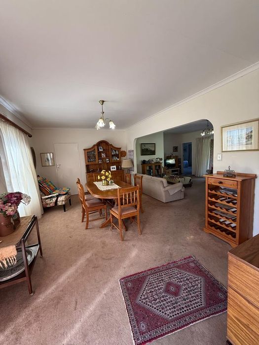 For Sale: Townhouse in Amber Valley with spacious layout, pet-friendly, and security.